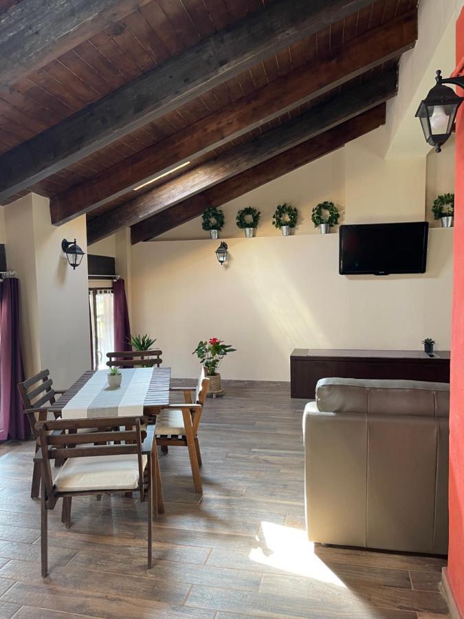 'La Buffa', Elegante Appartamento A Giaveno By Confirenthouse Ngoại thất bức ảnh